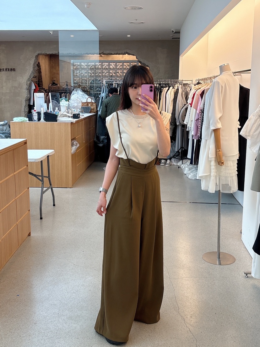 JUJU韓國東大門代購女裝新品人氣26春夏休閑時尚26夏季背帶褲JUJU背帶褲