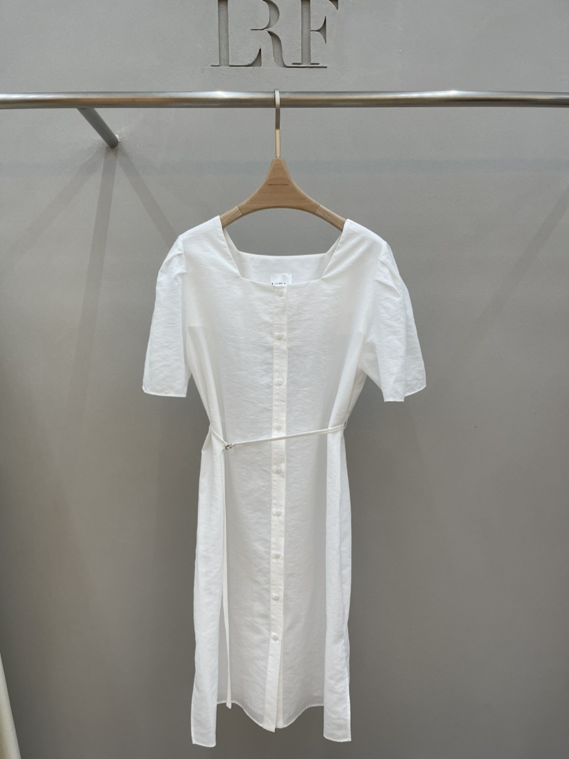 PLUS HONG-P韓國代購女裝新款26夏季人氣職業連衣裙含腰繩LORA FAMILY/PLUS HONG連衣裙圖色1