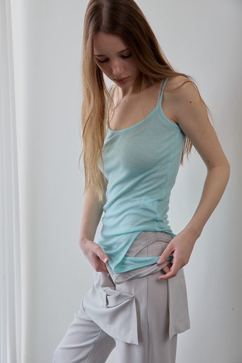 BOWIE韓國代購女裝新款真品時尚26春夏熱賣職業推薦吊帶背心BOWIE吊帶/背心