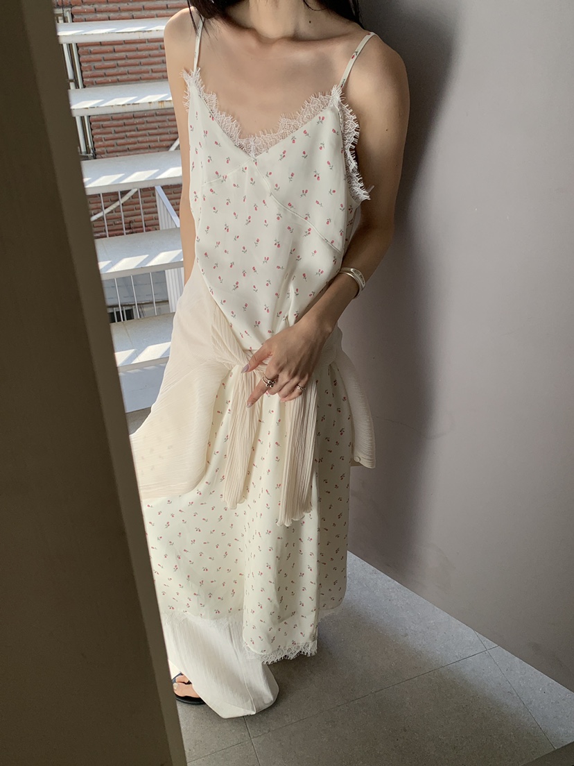 B_GARDER韓國代購女裝新品職業人氣真品時尚休閑連衣裙緞B.GARDER連衣裙