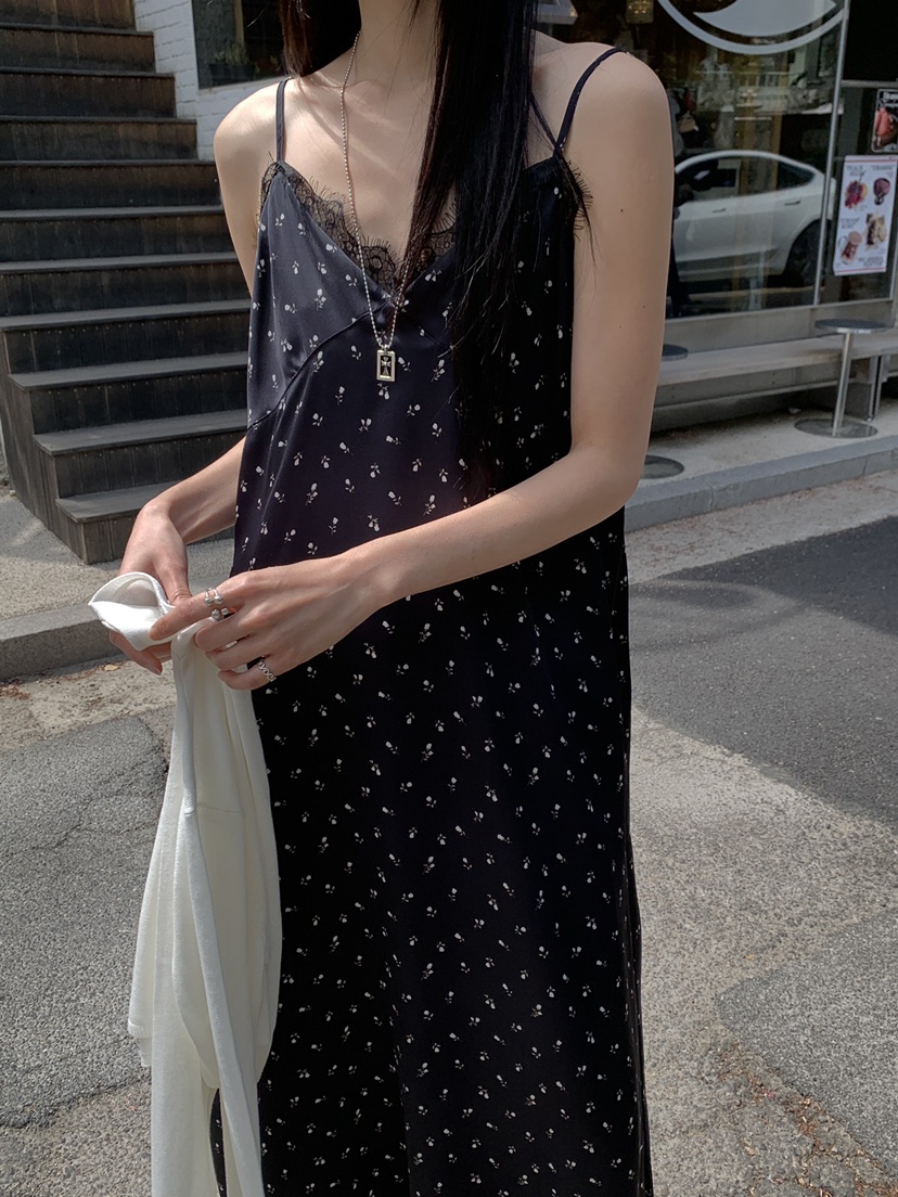 B_GARDER韓國代購女裝新品職業人氣真品時尚休閑連衣裙緞B.GARDER連衣裙