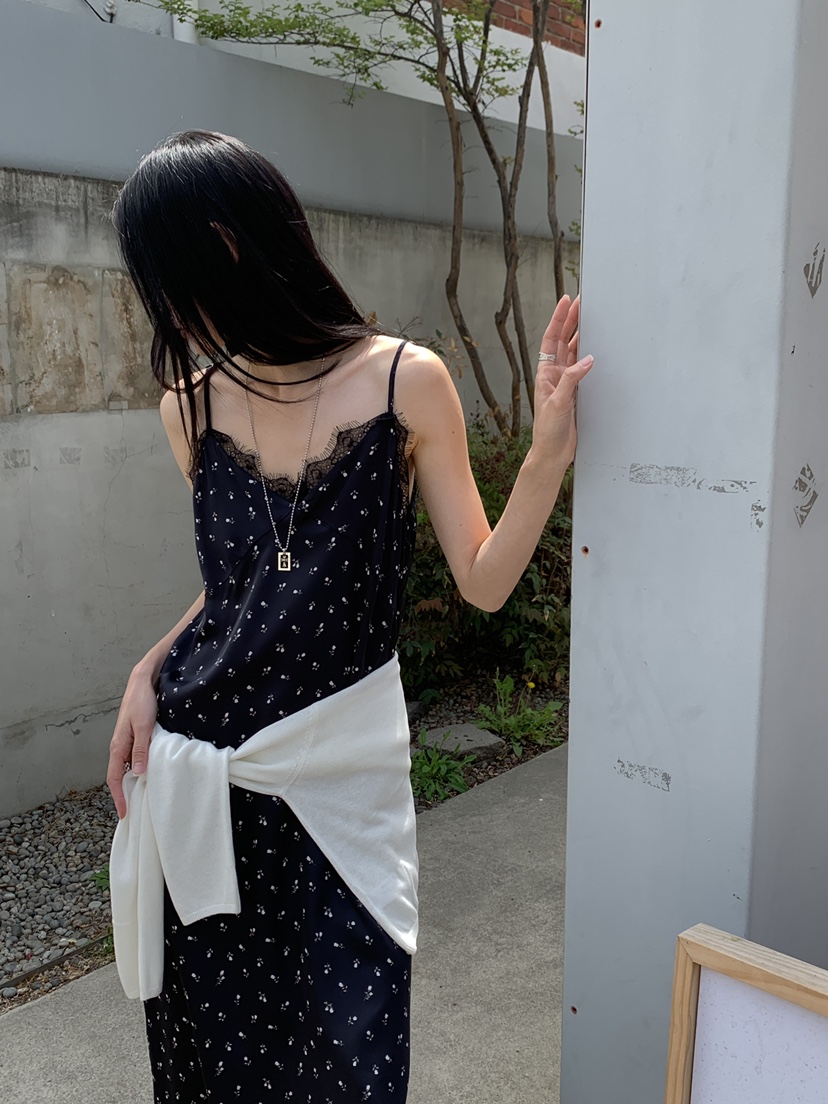 B_GARDER韓國代購女裝新品職業人氣真品時尚休閑連衣裙緞B.GARDER連衣裙