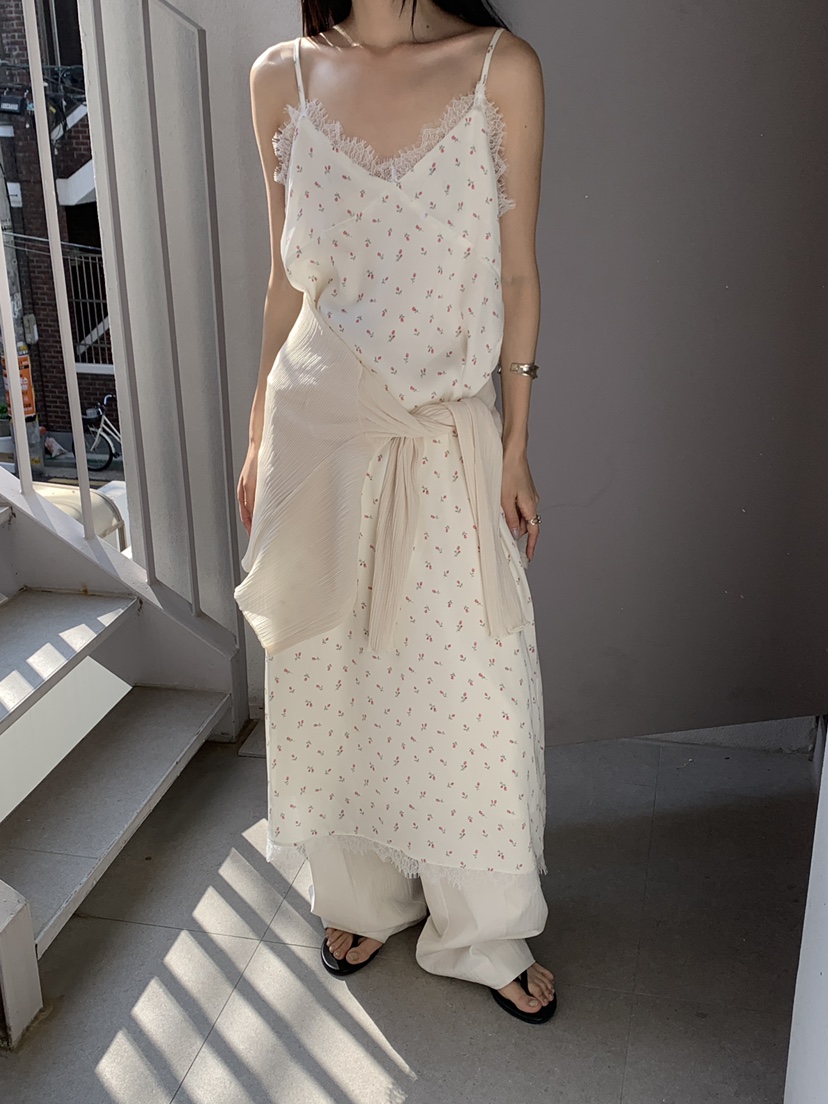 B_GARDER韓國代購女裝新品職業人氣真品時尚休閑連衣裙緞B.GARDER連衣裙圖色1