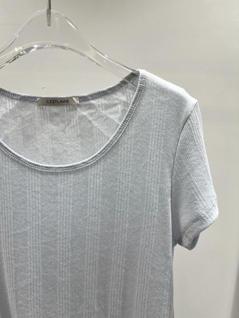 CESTLAVIE東大門直郵女士新款時尚休閑26春夏熱賣T恤U領毛絨CESTLAVIET恤