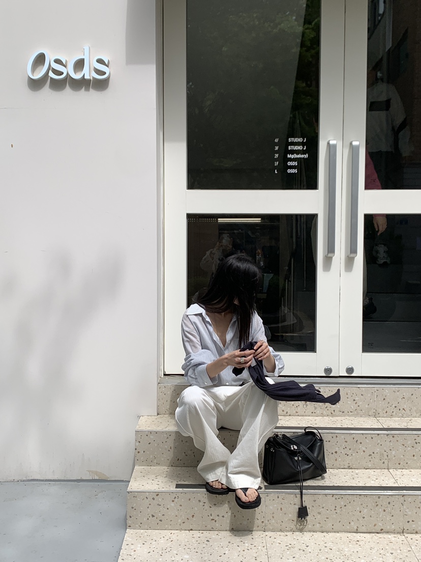 B_GARDER東大門代購女裝新款職業推薦休閑襯衫蕾絲衫條紋B.GARDER襯衫/蕾絲衫