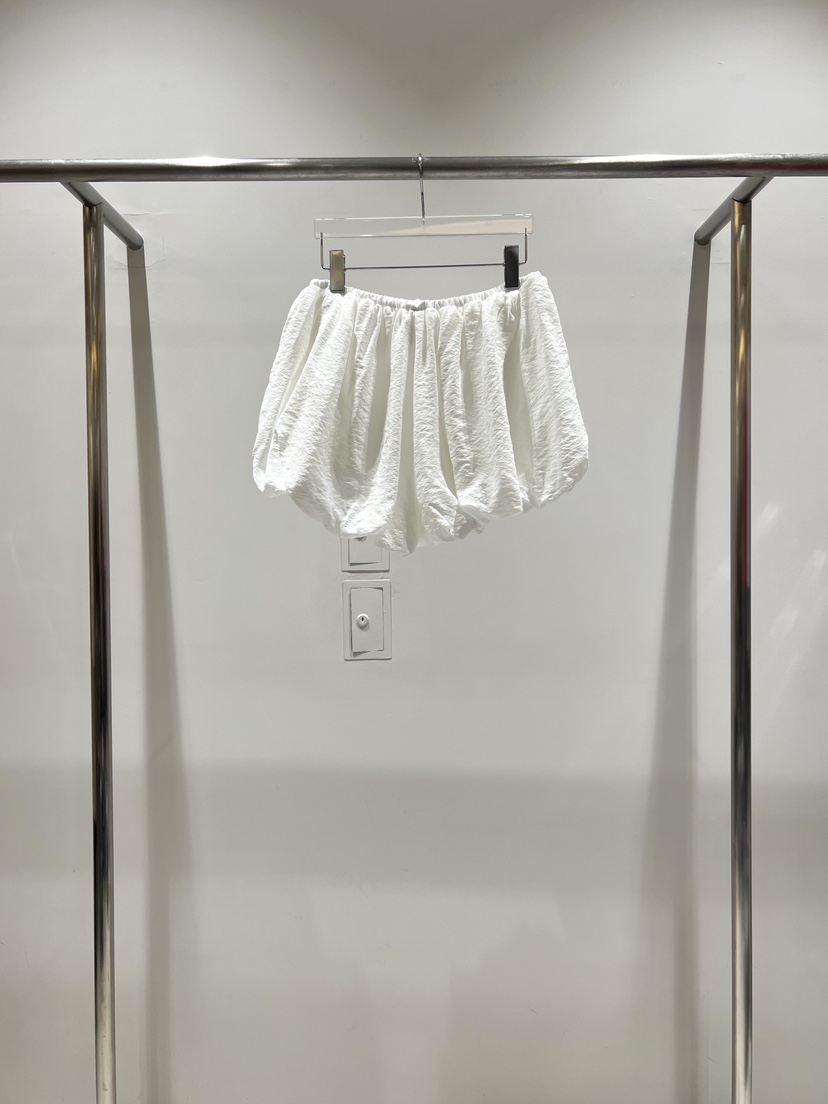 CESTLAVIE東大門直郵女裝新款真品職業休閑時尚人氣推薦短褲CESTLAVIE短褲