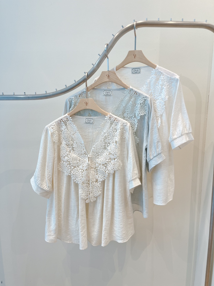 OVE韓國直郵實拍女士新品人氣26夏季推薦休閑襯衫蕾絲衫蕾絲OVE襯衫/蕾絲衫
