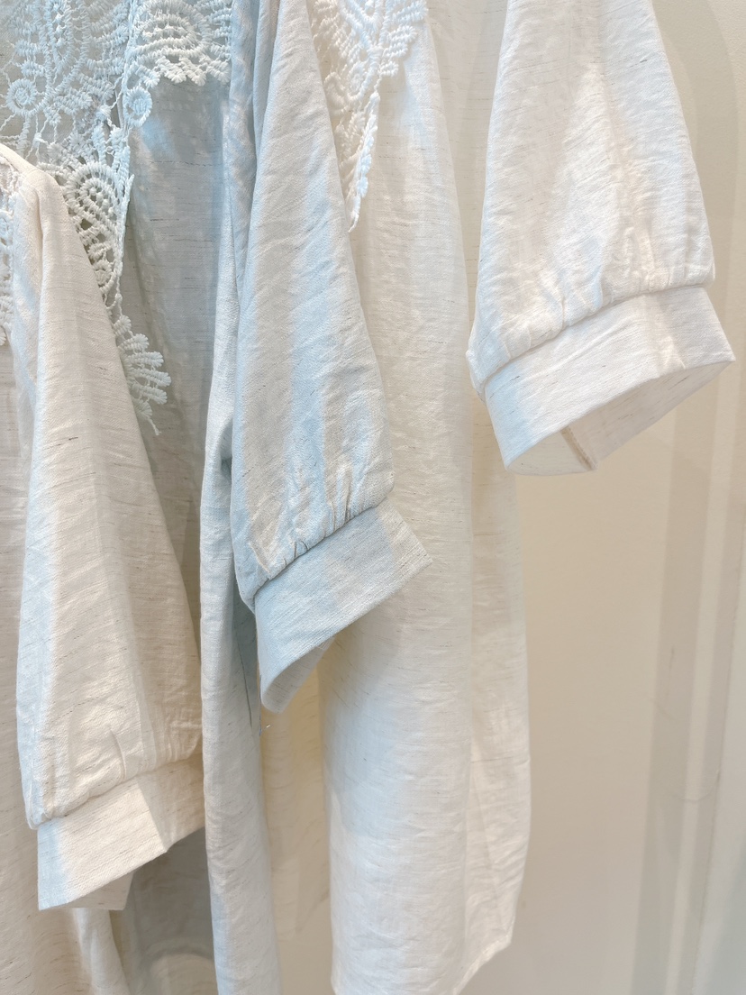 OVE韓國直郵實拍女士新品人氣26夏季推薦休閑襯衫蕾絲衫蕾絲OVE襯衫/蕾絲衫