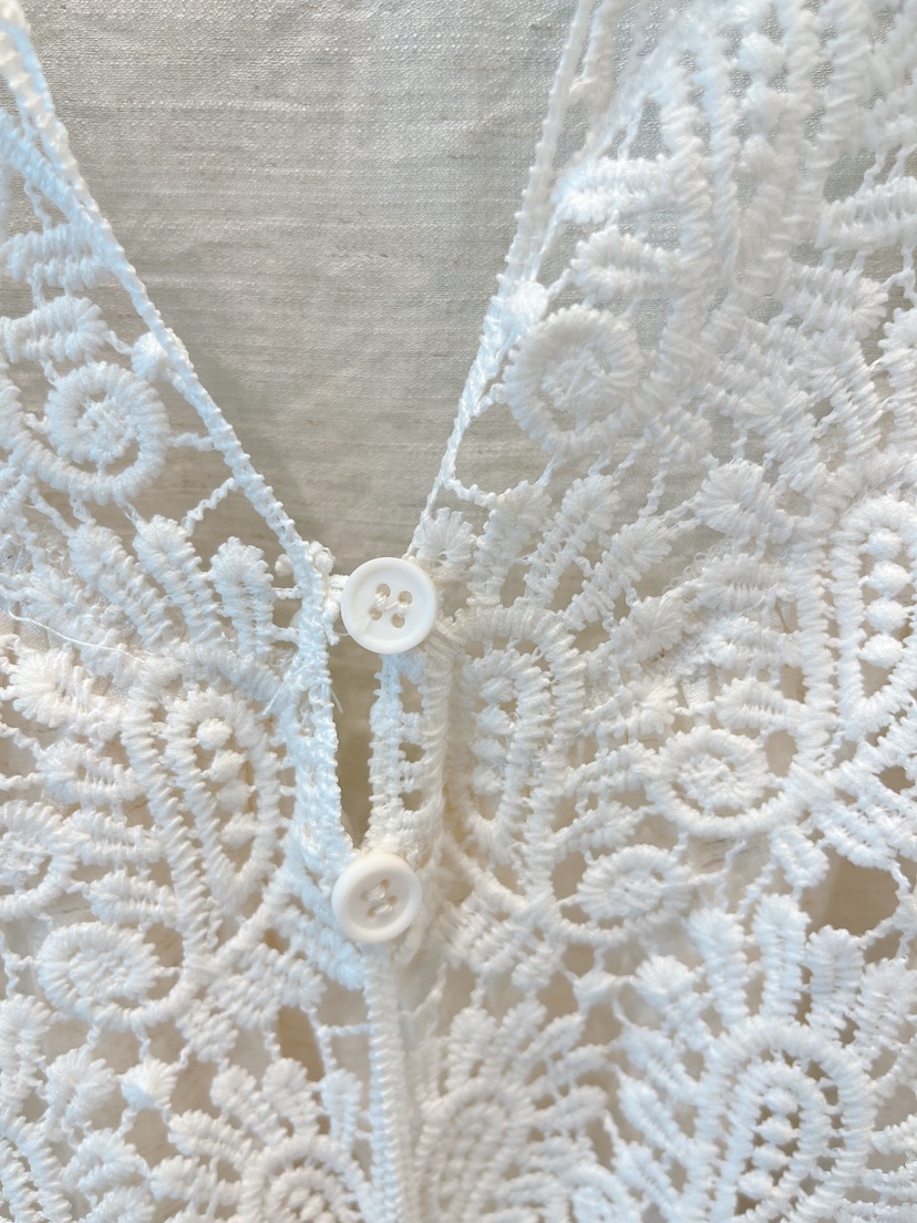 OVE韓國直郵實拍女士新品人氣26夏季推薦休閑襯衫蕾絲衫蕾絲OVE襯衫/蕾絲衫