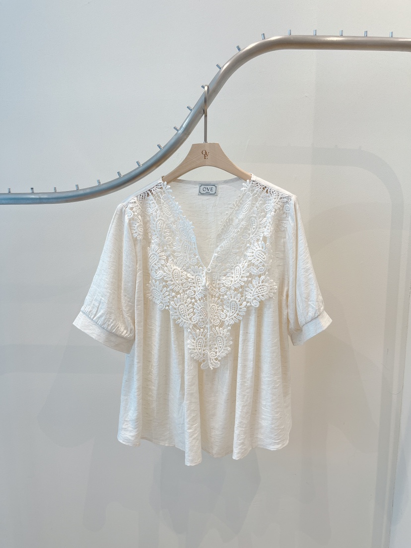 OVE韓國直郵實拍女士新品人氣26夏季推薦休閑襯衫蕾絲衫蕾絲OVE襯衫/蕾絲衫圖色3