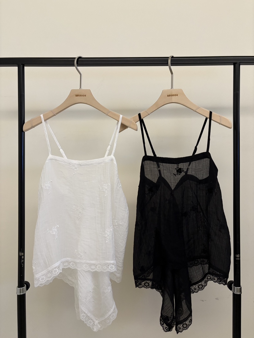 BALANCE韓國東大門代購女裝新款職業休閑熱賣吊帶背心刺繡BALANCE吊帶/背心