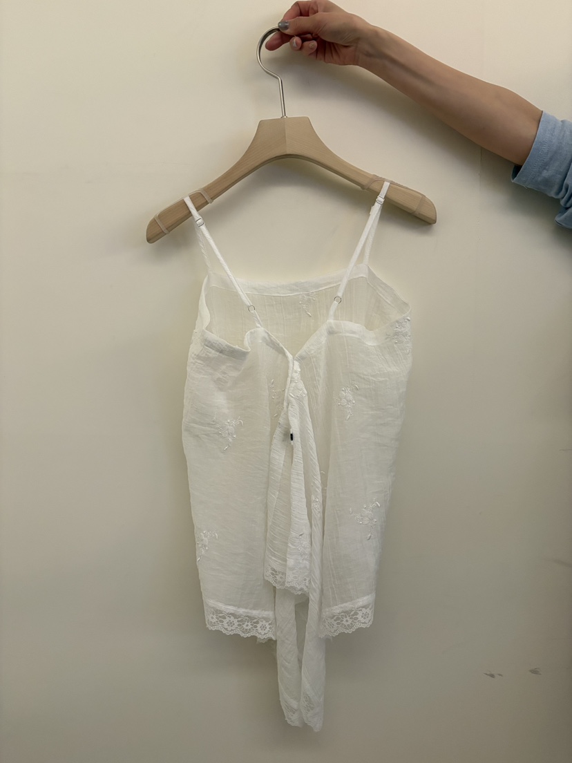 BALANCE韓國東大門代購女裝新款職業休閑熱賣吊帶背心刺繡BALANCE吊帶/背心