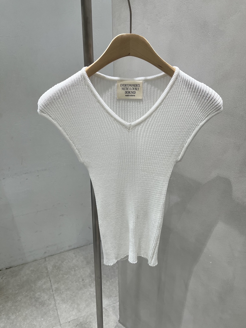 EVERCOMMERCE METICULOUSLY DESIGNED韓國直郵實拍女裝新品時尚針織衫EVERCOMMERCE METICULOUSLY DESIGNED針織衫圖色5