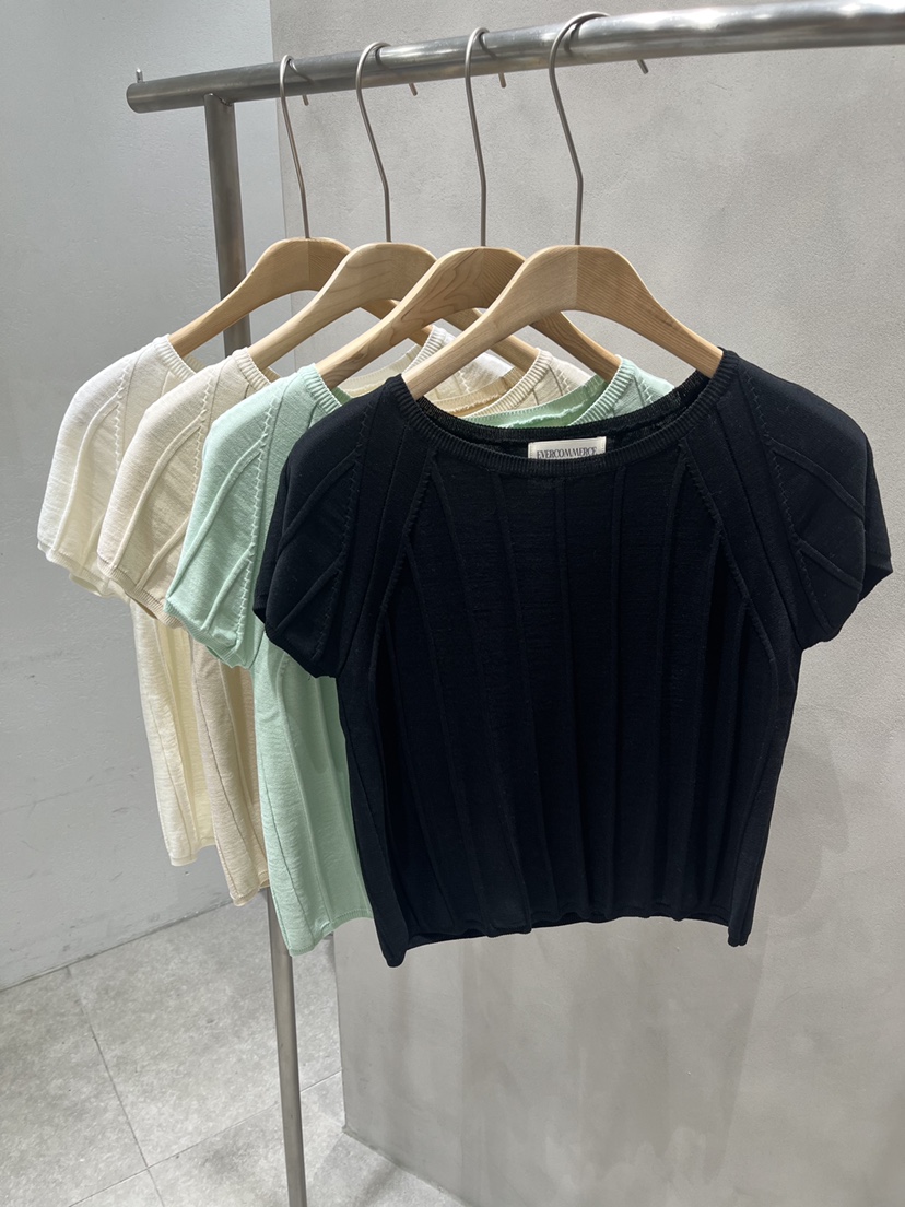 EVERCOMMERCE METICULOUSLY DESIGNED東大門實拍韓國女裝新品推薦針織衫EVERCOMMERCE METICULOUSLY DESIGNED針織衫