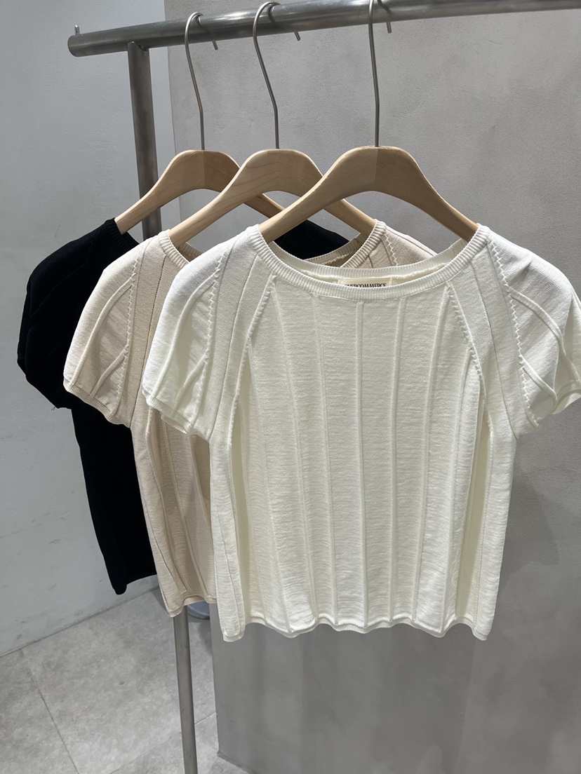 EVERCOMMERCE METICULOUSLY DESIGNED東大門實拍韓國女裝新品推薦針織衫EVERCOMMERCE METICULOUSLY DESIGNED針織衫