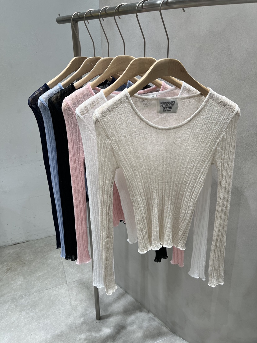 EVERCOMMERCE METICULOUSLY DESIGNED韓國直郵實拍女士新款推薦套裝EVERCOMMERCE METICULOUSLY DESIGNED套裝