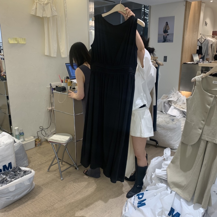 W AND J韓國東大門代購女士新款休閑26夏季人氣連衣裙褶裥W AND J連衣裙圖色2