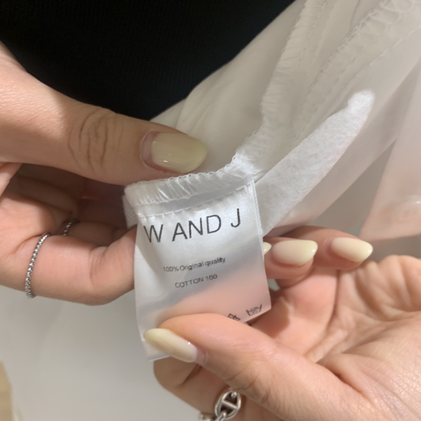 W AND J韓國東大門直郵女士新品26夏季推薦職業襯衫蕾絲衫W AND J襯衫/蕾絲衫