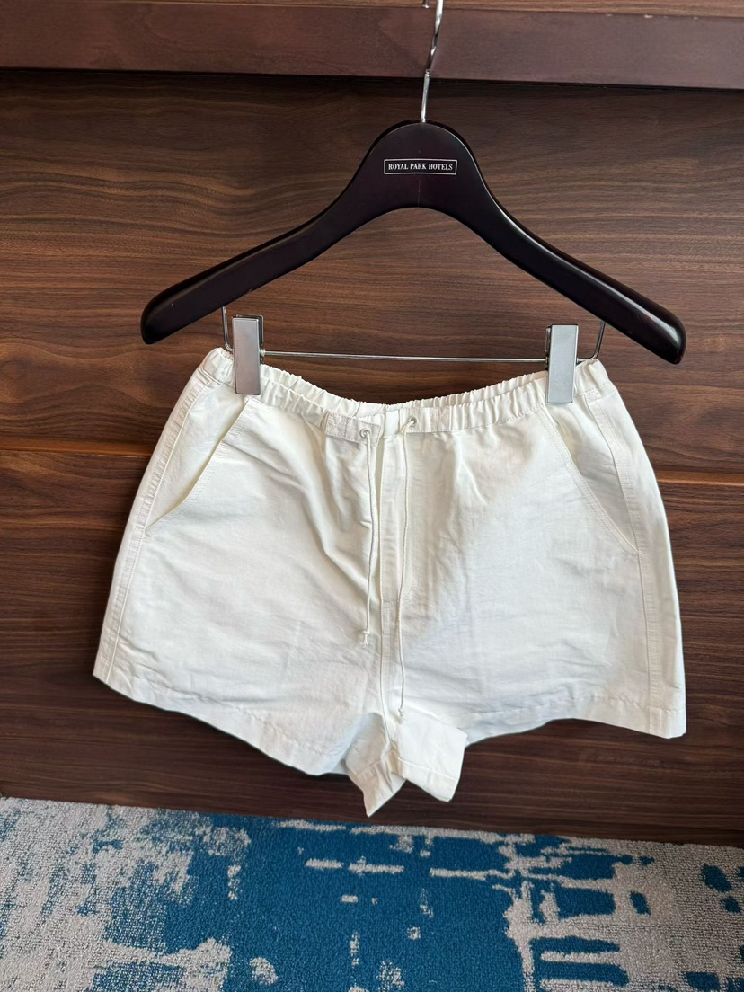 TUG韓國東大門代購女裝新款休閑時尚推薦26夏季26春夏短褲TUG短褲圖色1