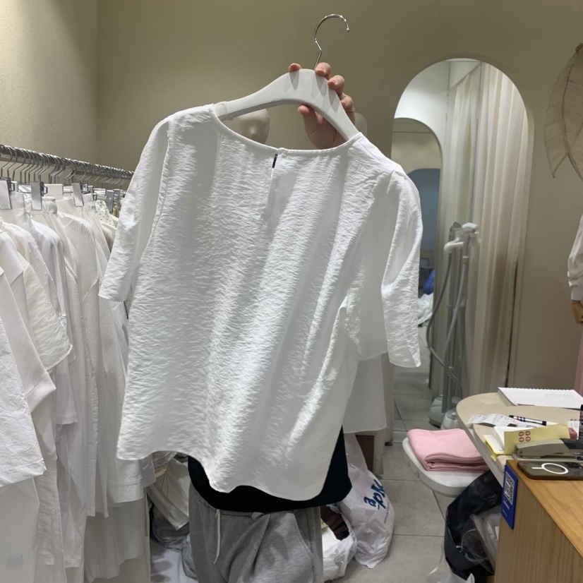 BROCCOLISALAD韓國代購女士新品人氣推薦職業26春夏襯衫蕾絲衫BROCCOLISALAD襯衫/蕾絲衫