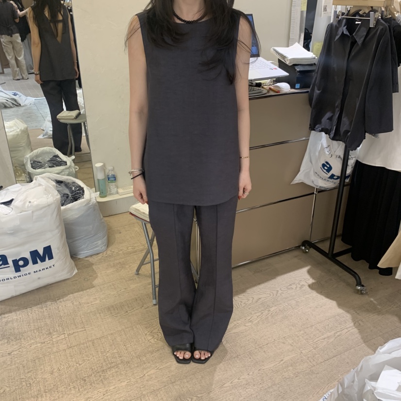 W AND J韓國東大門直郵女裝新品職業26春夏26夏季套裝套裝W AND J套裝圖色2