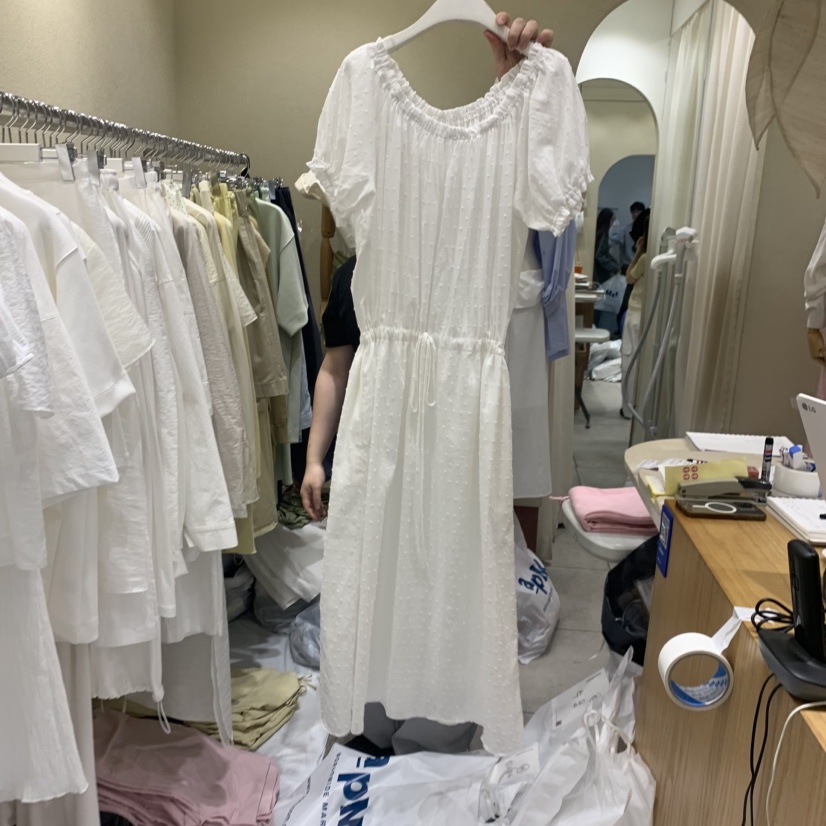 BROCCOLISALAD韓國東大門代購女士新品26夏季人氣推薦連衣裙BROCCOLISALAD連衣裙圖色1