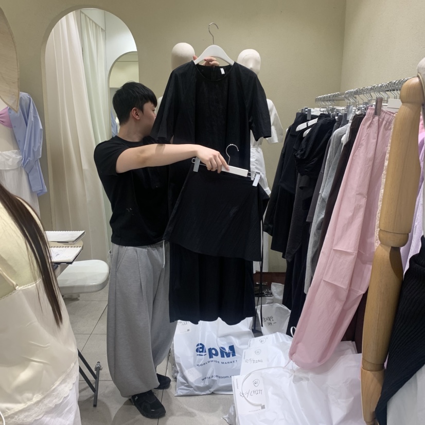 BROCCOLISALAD韓國東大門直郵女裝新品26夏季職業人氣套裝BROCCOLISALAD套裝圖色2