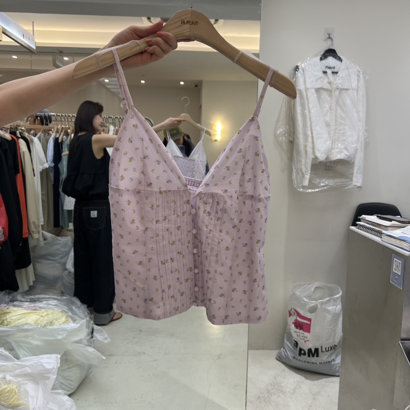 FLAUNT韓國東大門代購女裝新款熱賣職業吊帶背心花朵緊身FLAUNT吊帶/背心圖色2