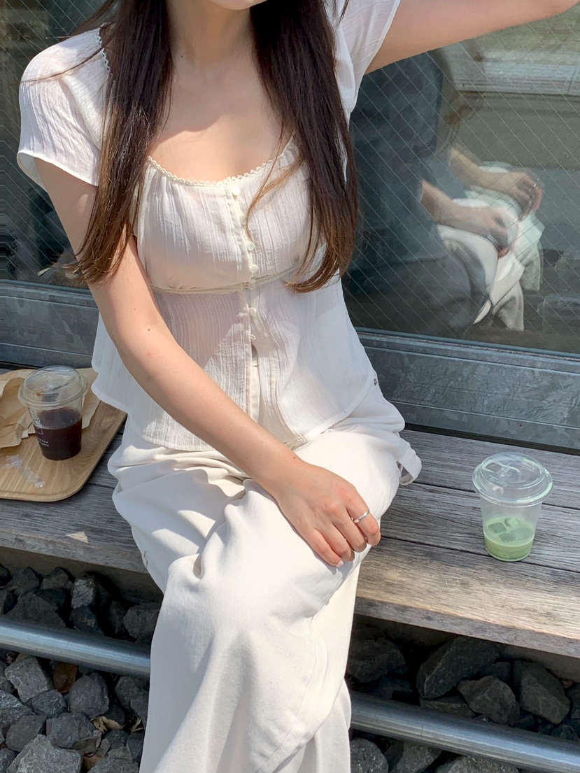 RIETTE東大門實拍韓國女士新品推薦職業26夏季襯衫蕾絲衫RIETTE襯衫/蕾絲衫