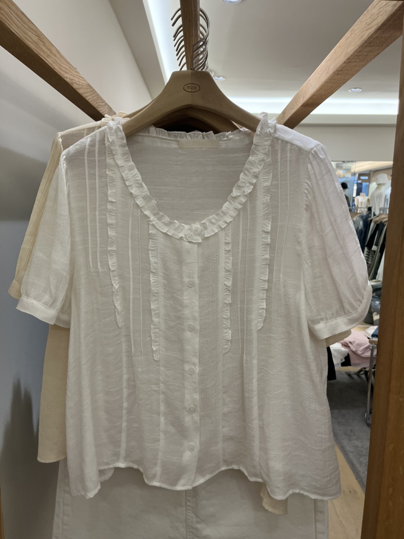 TIZZI東大門實拍韓國女裝新品休閑26夏季熱賣26春夏襯衫蕾絲衫TIZZI襯衫/蕾絲衫圖色1