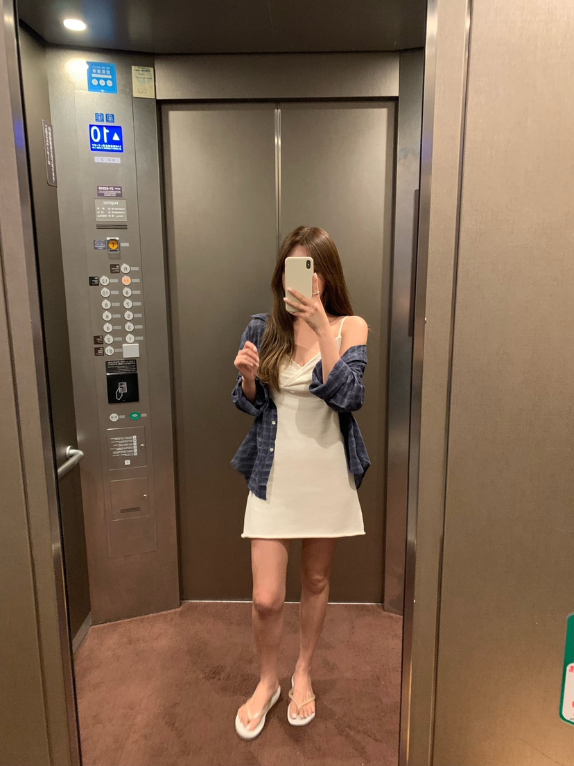 RIETTE東大門實拍韓國女裝新款人氣26春夏推薦熱賣連衣裙RIETTE連衣裙