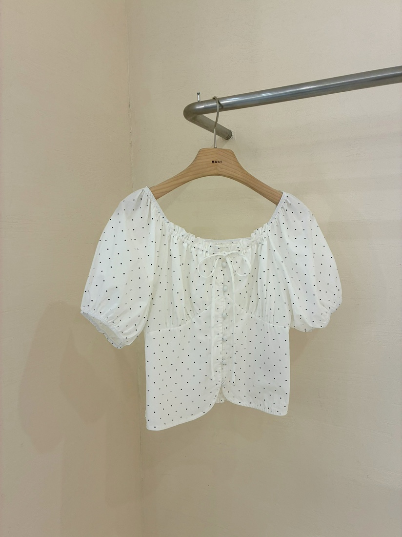 MUSE-P韓國直郵實拍女裝新款休閑時尚熱賣襯衫蕾絲衫褶皺MUSE-P襯衫/蕾絲衫圖色1