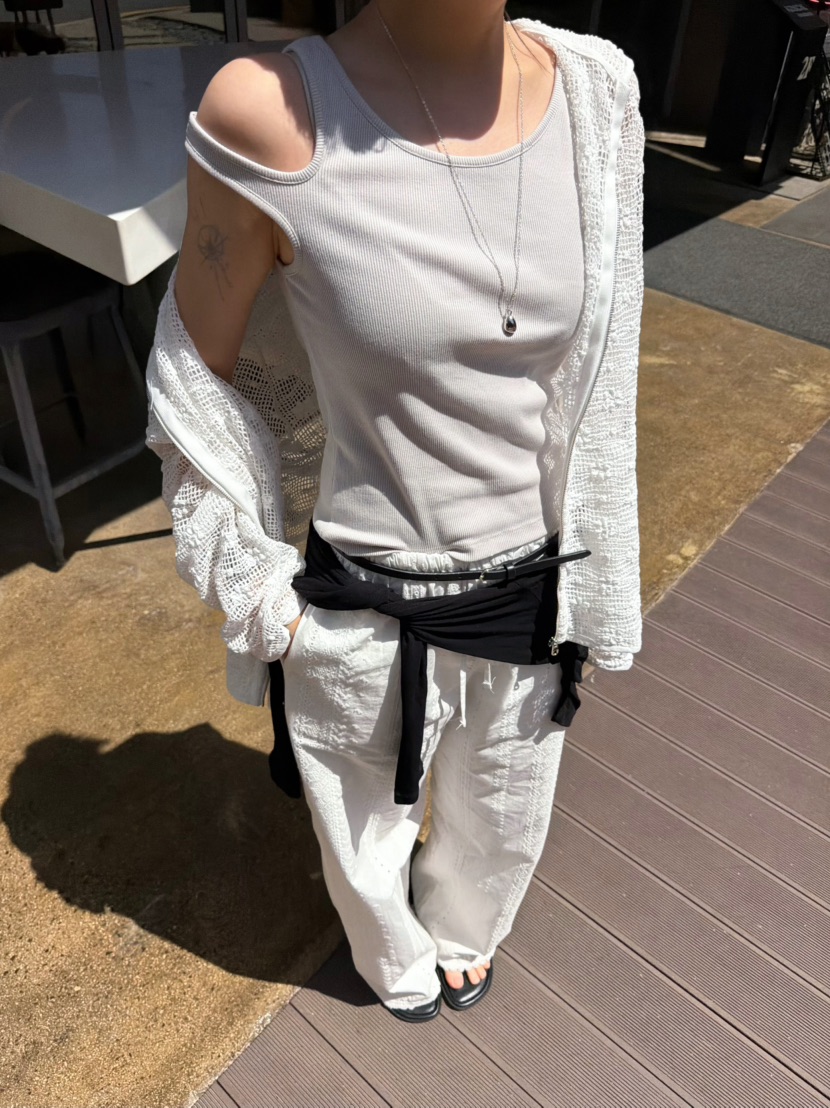 GLITTER韓國直郵女裝新品熱賣職業休閑26夏季時尚吊帶背心GLITTER吊帶/背心