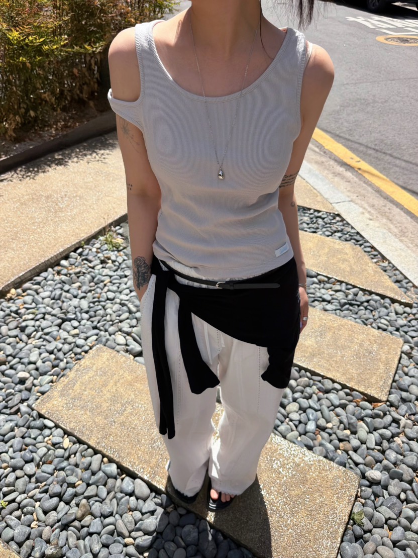 GLITTER韓國直郵女裝新品熱賣職業休閑26夏季時尚吊帶背心GLITTER吊帶/背心