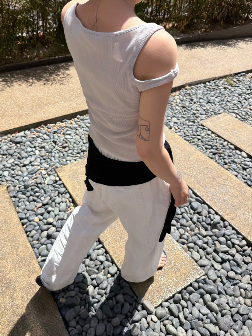 GLITTER韓國直郵女裝新品熱賣職業休閑26夏季時尚吊帶背心GLITTER吊帶/背心