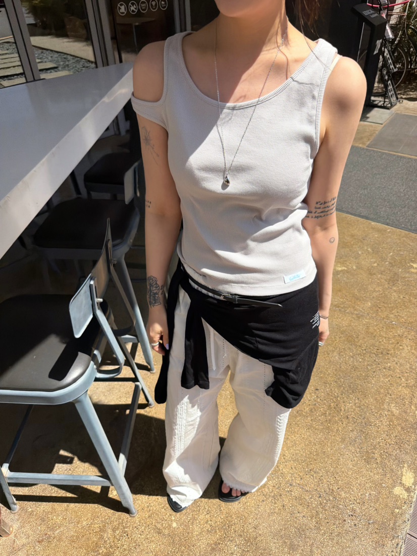 GLITTER韓國直郵女裝新品熱賣職業休閑26夏季時尚吊帶背心GLITTER吊帶/背心