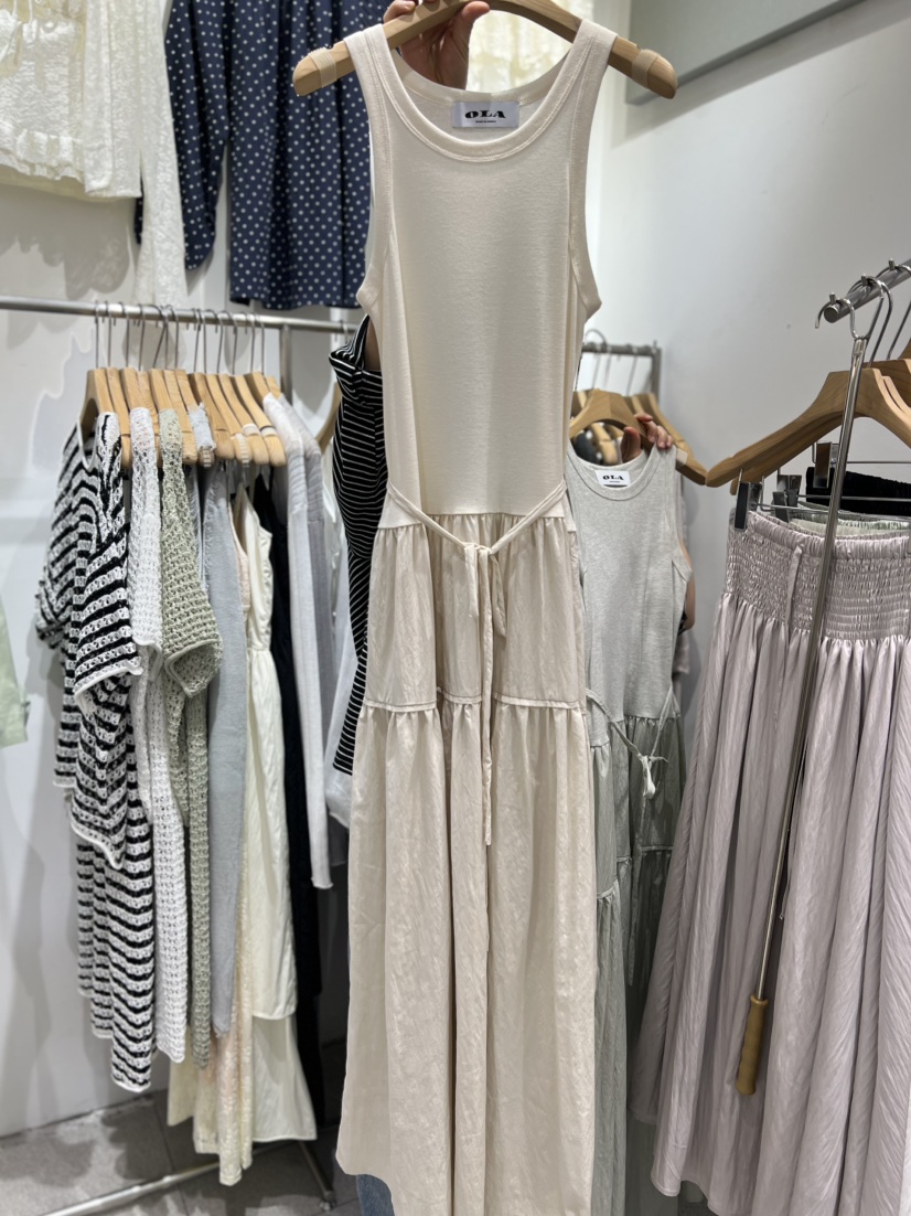 OLA韓國東大門直郵女裝新品休閑人氣26夏季熱賣推薦連衣裙mellor/OLA連衣裙圖色1