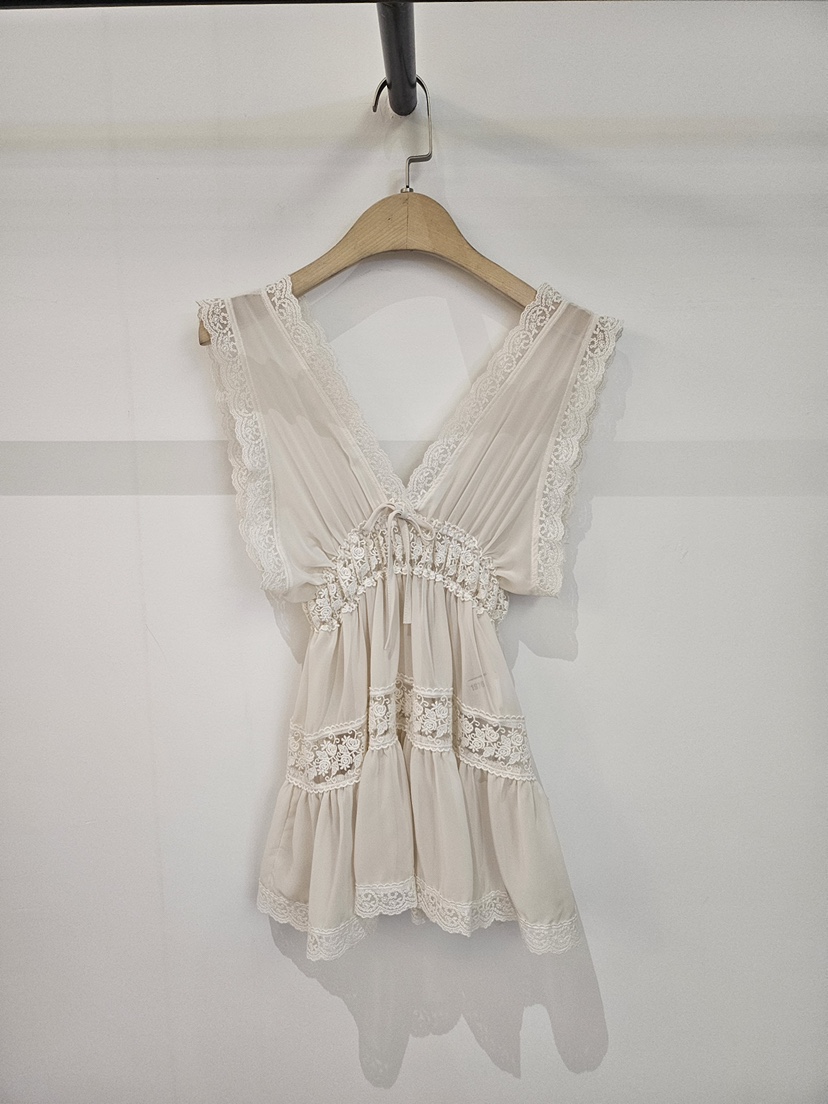 JENNY 1976韓國直郵女士新品26夏季26春夏熱賣吊帶背心蕾絲JENNY 1976吊帶/背心圖色1