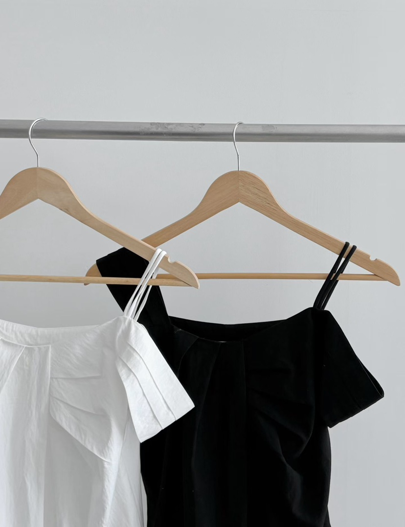 BINUS東大門實拍韓國女裝新款人氣時尚襯衫蕾絲衫不對稱褶皺BINUS襯衫/蕾絲衫