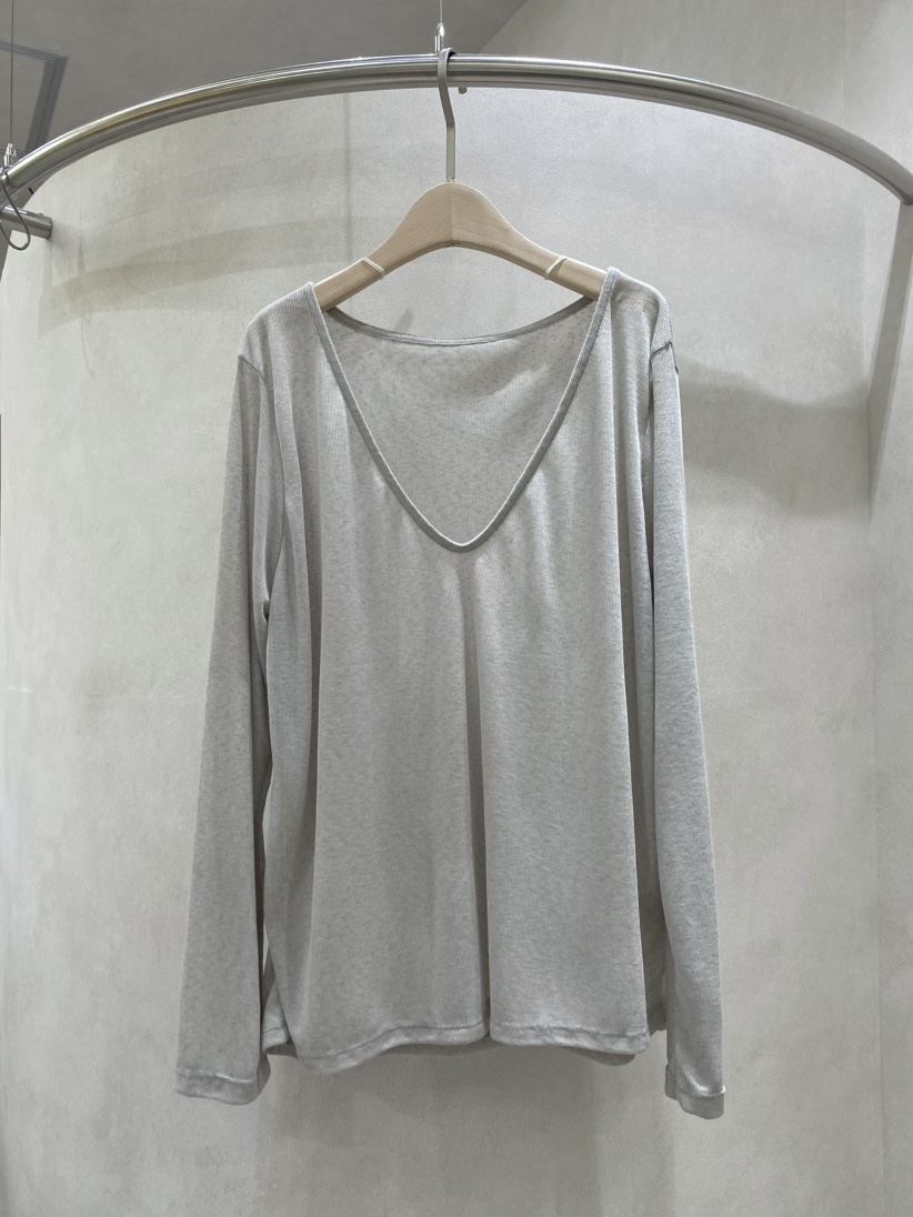 WHO IS SHE韓國直郵女士新品人氣26夏季26春夏職業長袖T恤WHO IS SHE長袖T恤圖色1