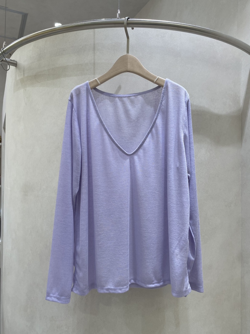 WHO IS SHE韓國直郵女士新品人氣26夏季26春夏職業長袖T恤WHO IS SHE長袖T恤圖色2