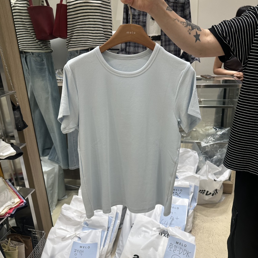 MELO韓國直郵實拍女士新款推薦26夏季熱賣時尚人氣26春夏T恤MELOT恤圖色1