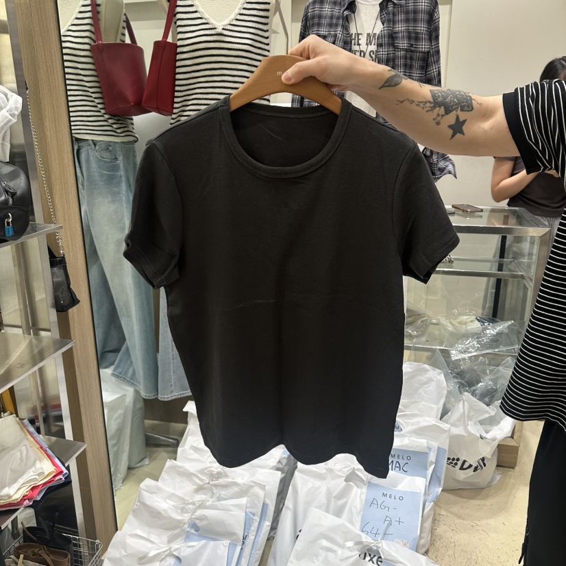 MELO韓國直郵實拍女士新款推薦26夏季熱賣時尚人氣26春夏T恤MELOT恤圖色3