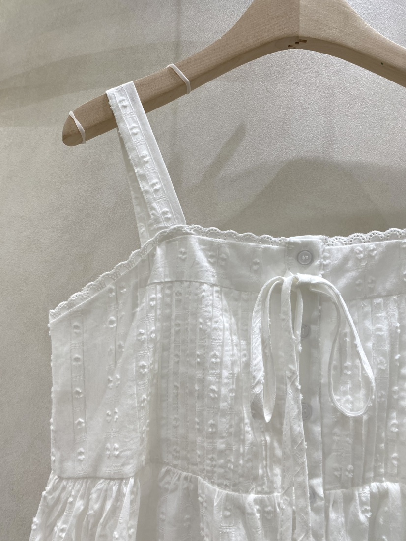 WHO IS SHE韓國直郵女裝新款熱賣時尚26春夏職業吊帶背心WHO IS SHE吊帶/背心