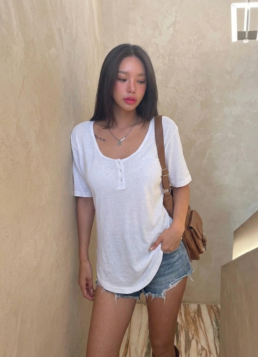 GOSSIP東大門實拍韓國女士新品推薦職業26夏季時尚T恤人造絲GOSSIPT恤