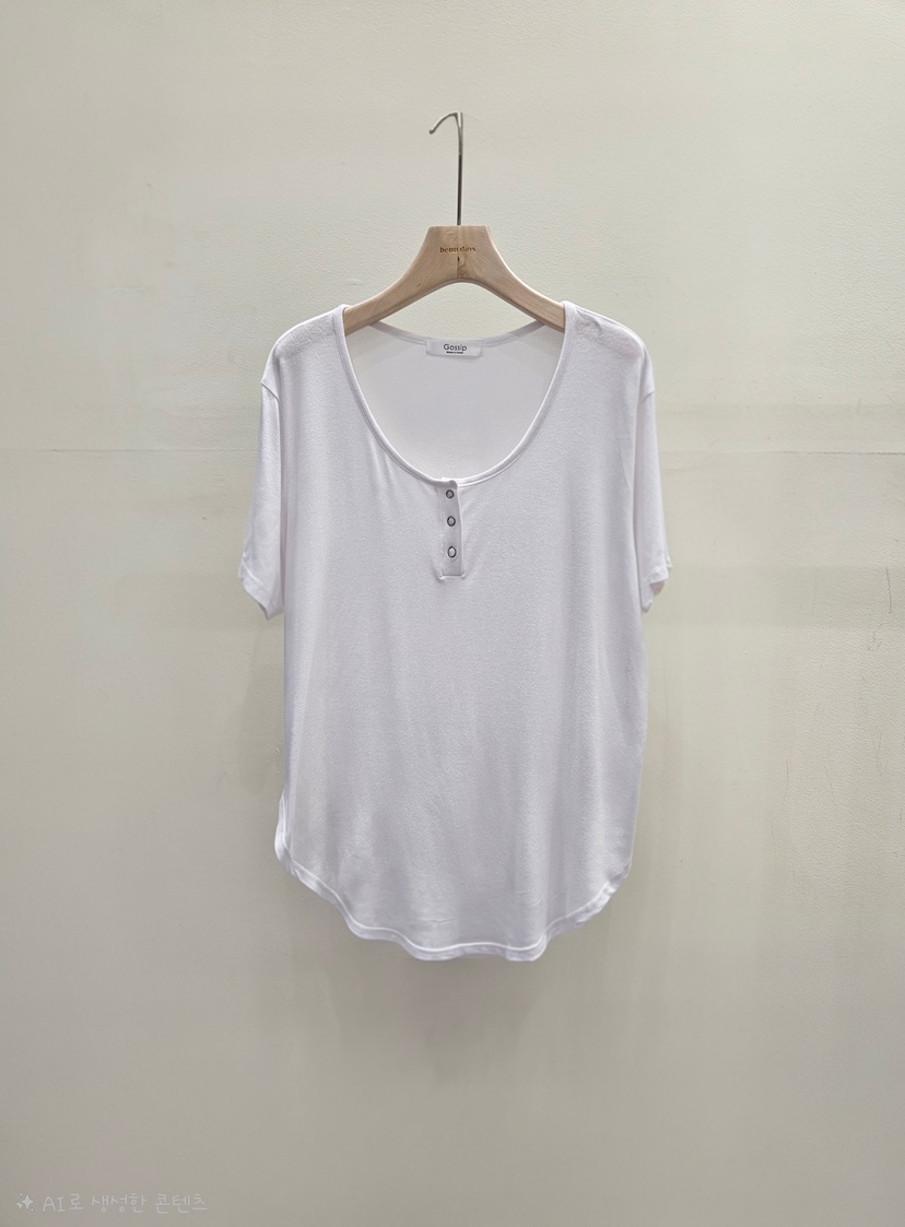 GOSSIP東大門實拍韓國女士新品推薦職業26夏季時尚T恤人造絲GOSSIPT恤圖色1