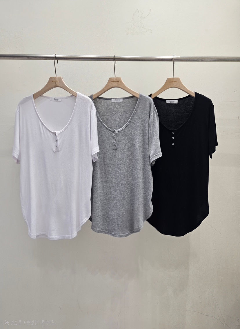 GOSSIP東大門實拍韓國女士新品推薦職業26夏季時尚T恤人造絲GOSSIPT恤圖色2左二色