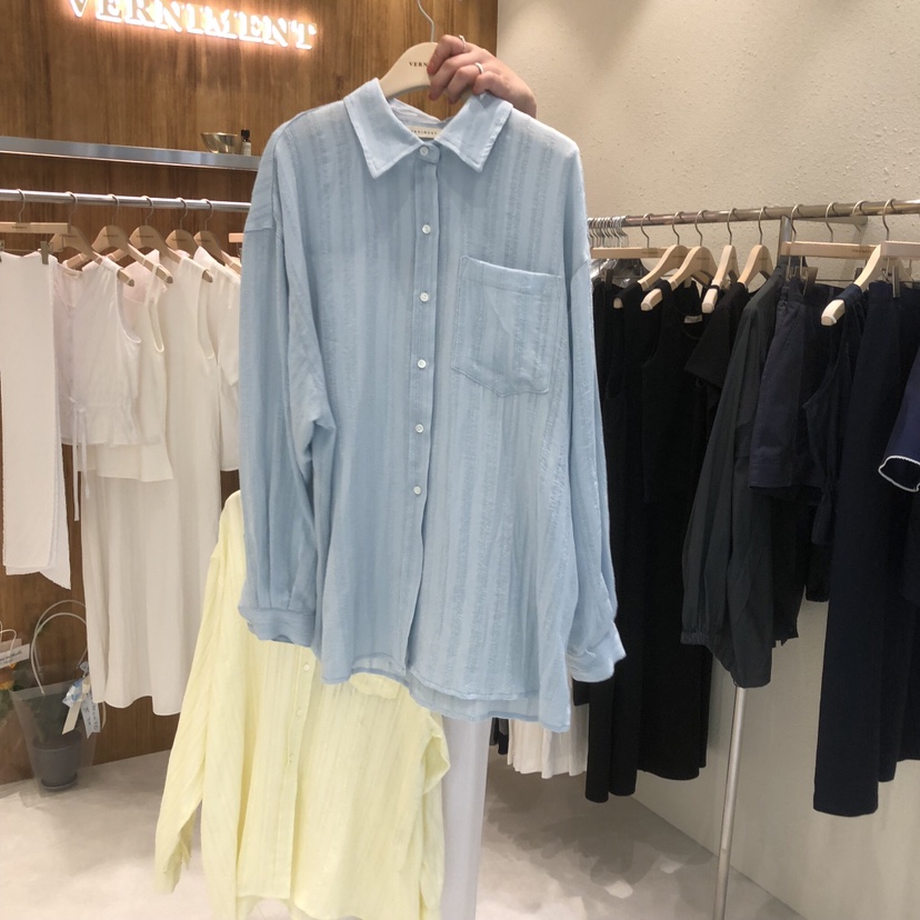 FIFO/UNANSWERED-MYSTERY韓國東大門代購女士新款人氣襯衫蕾絲衫孔眼FIFO/UNANSWERED-MYSTERY襯衫/蕾絲衫圖色3