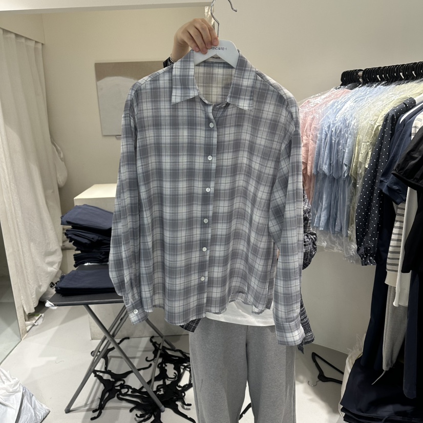 LORING RE I韓國直郵女士新品26春夏時尚休閑襯衫蕾絲衫LORING RE-I/BARE襯衫/蕾絲衫圖色3