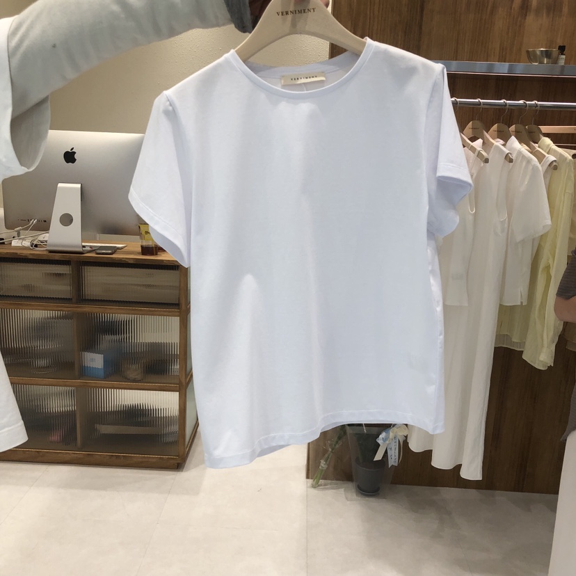 FIFO/UNANSWERED-MYSTERY韓國東大門直郵女士新品人氣T恤絲綢FIFO/UNANSWERED-MYSTERYT恤圖色2